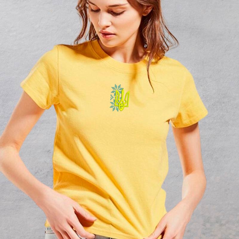 Без бренда Футболка з вишивкою тризуба 02-4