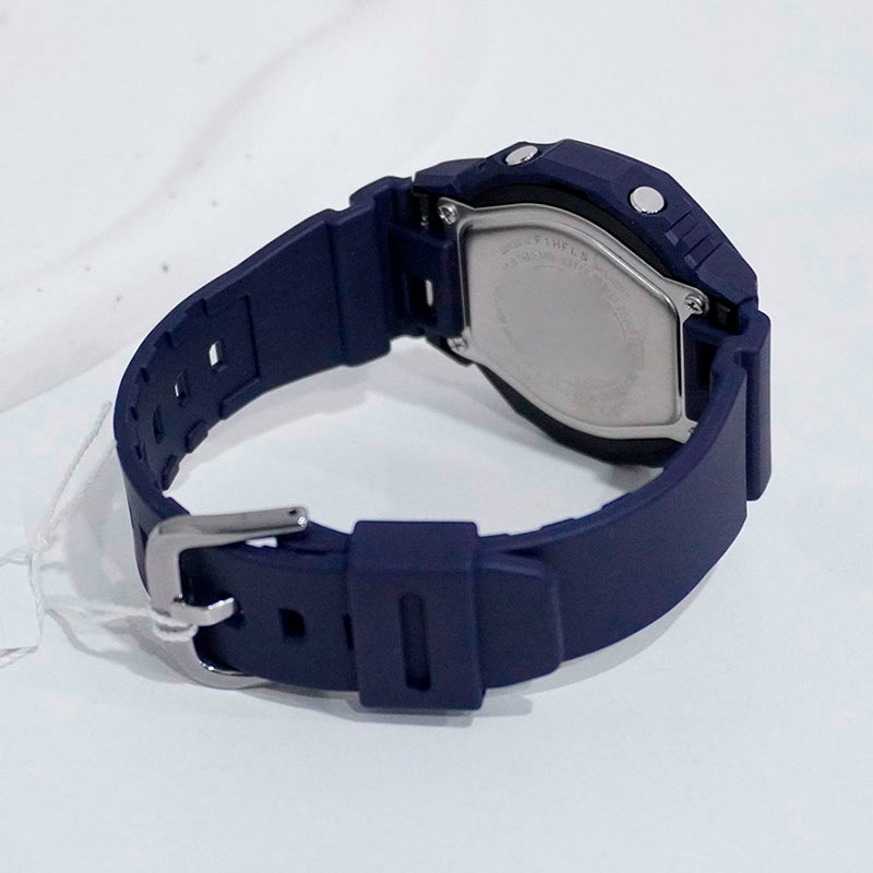 Casio GMA-P2100M-2AER Casio GMA-P2100M-2AER