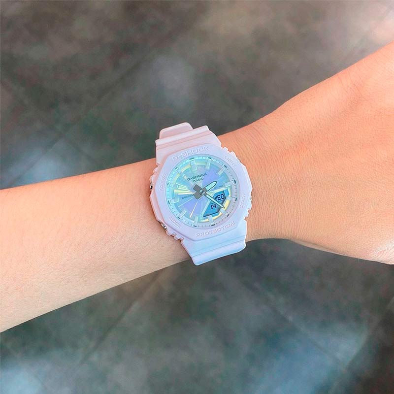 Casio GMA-P2100PC-4AER Casio GMA-P2100PC-4AER
