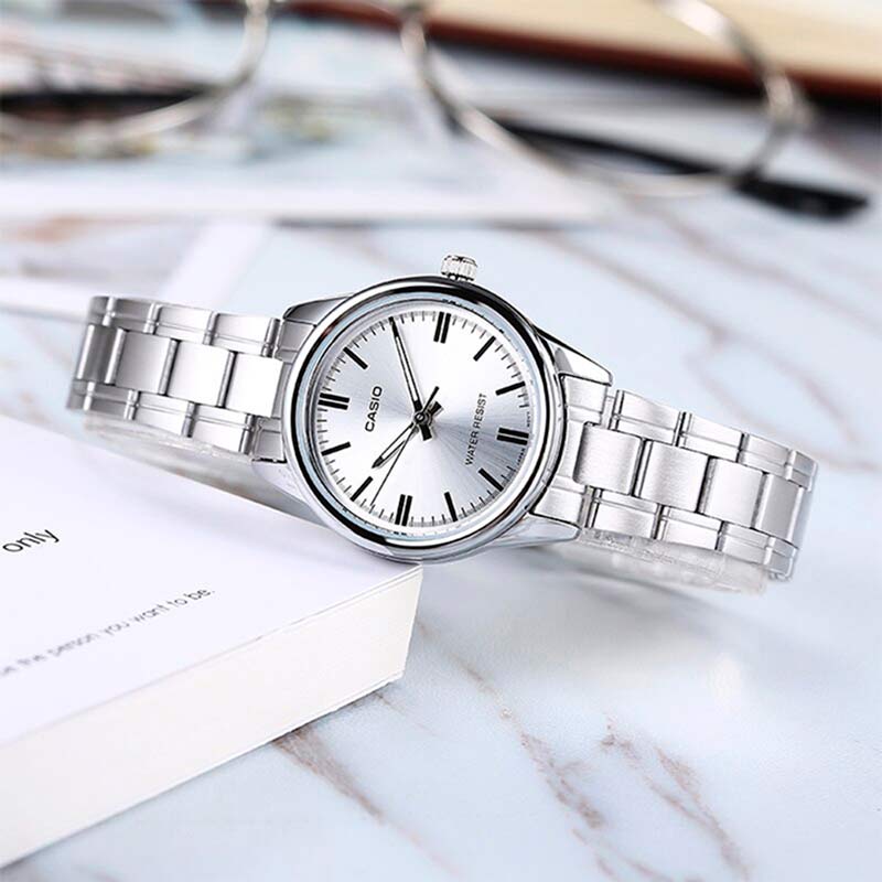 Casio LTP-V005D-7A Casio LTP-V005D-7A