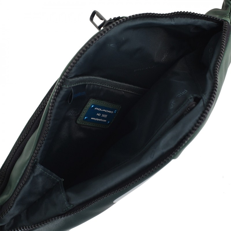 Piquadro QUENTIN/Green Монорюкзак с отдел. д/iPad Mini (17x37x6,5) Piquadro QUENTIN/Green Монорюкзак с отдел. д/iPad Mini (17x37x6,5)