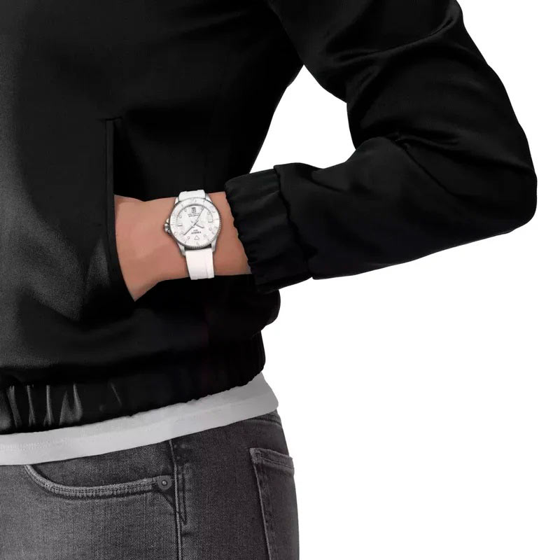 Tissot T120.210.17.116.00 Tissot T120.210.17.116.00